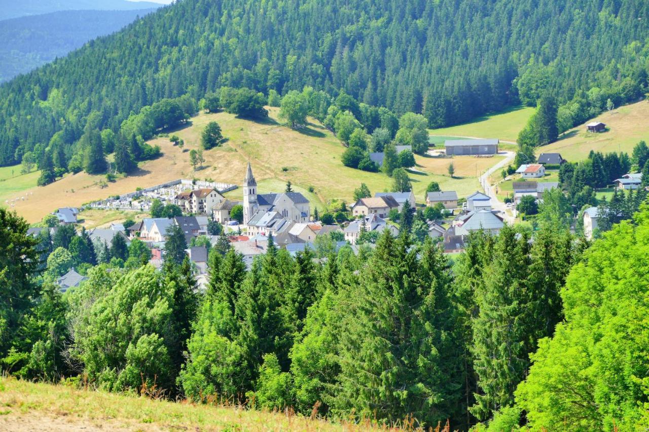 Auberge Le Sabot De Venus Méaudre Exterior foto